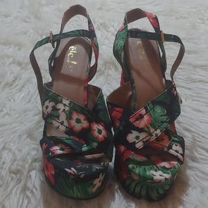 Rue21 Etc Floral Heels